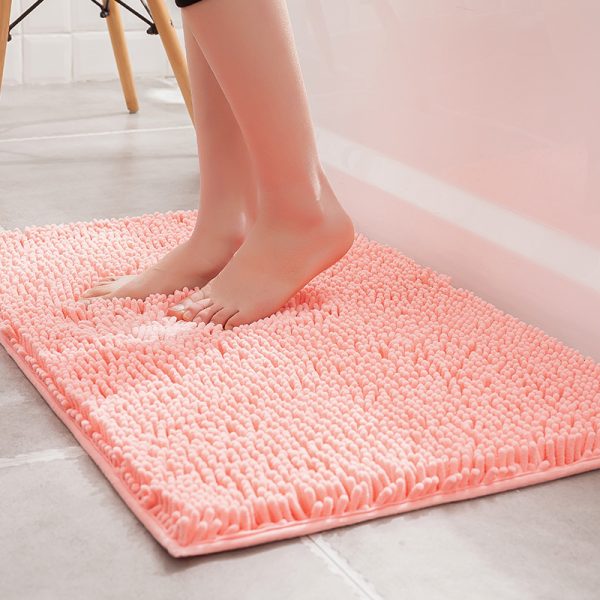 Chenille floor mat