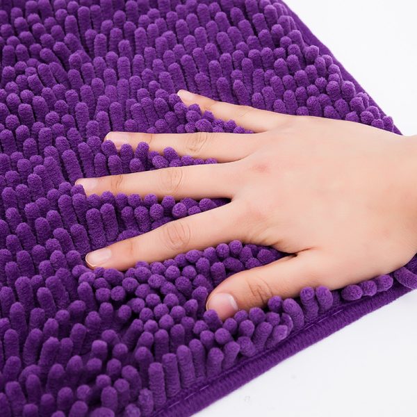 Chenille floor mat