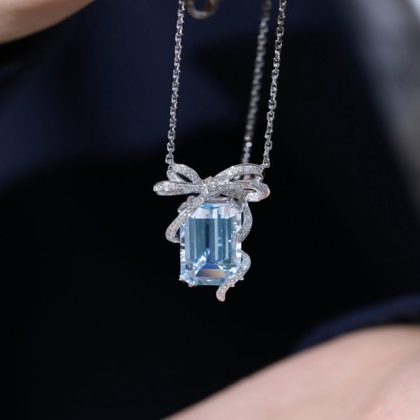 New Japanese necklace aquamarine pendant light luxury niche design blue bow crystal jewelry for women