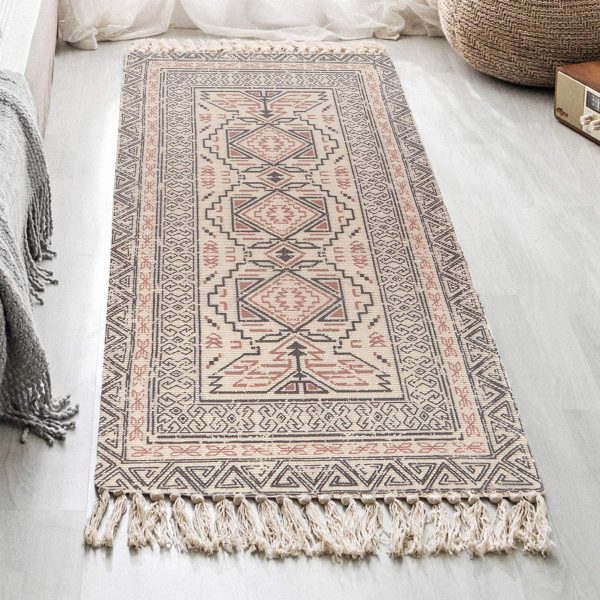 Nordic ethnic style hand-woven cotton and linen tassel floor mat bedroom door bedside geometric carpet bathroom floor mat