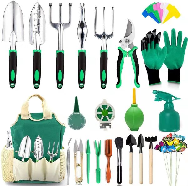 23-piece garden tool set